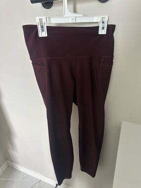 Old Navy Women's High-Waist Leggings in Deep Burgundy